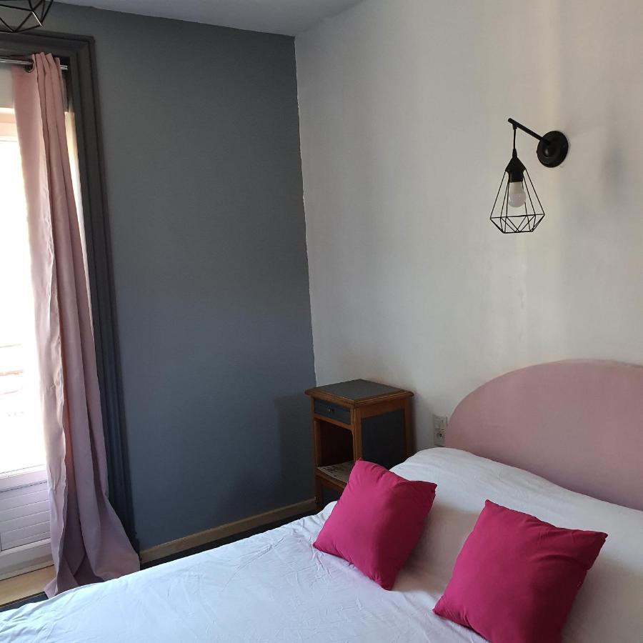 Grand Hotel De La Vallee Cheylade Kültér fotó