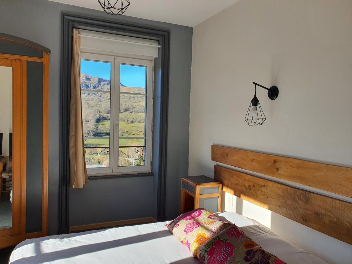 Grand Hotel De La Vallee Cheylade Kültér fotó